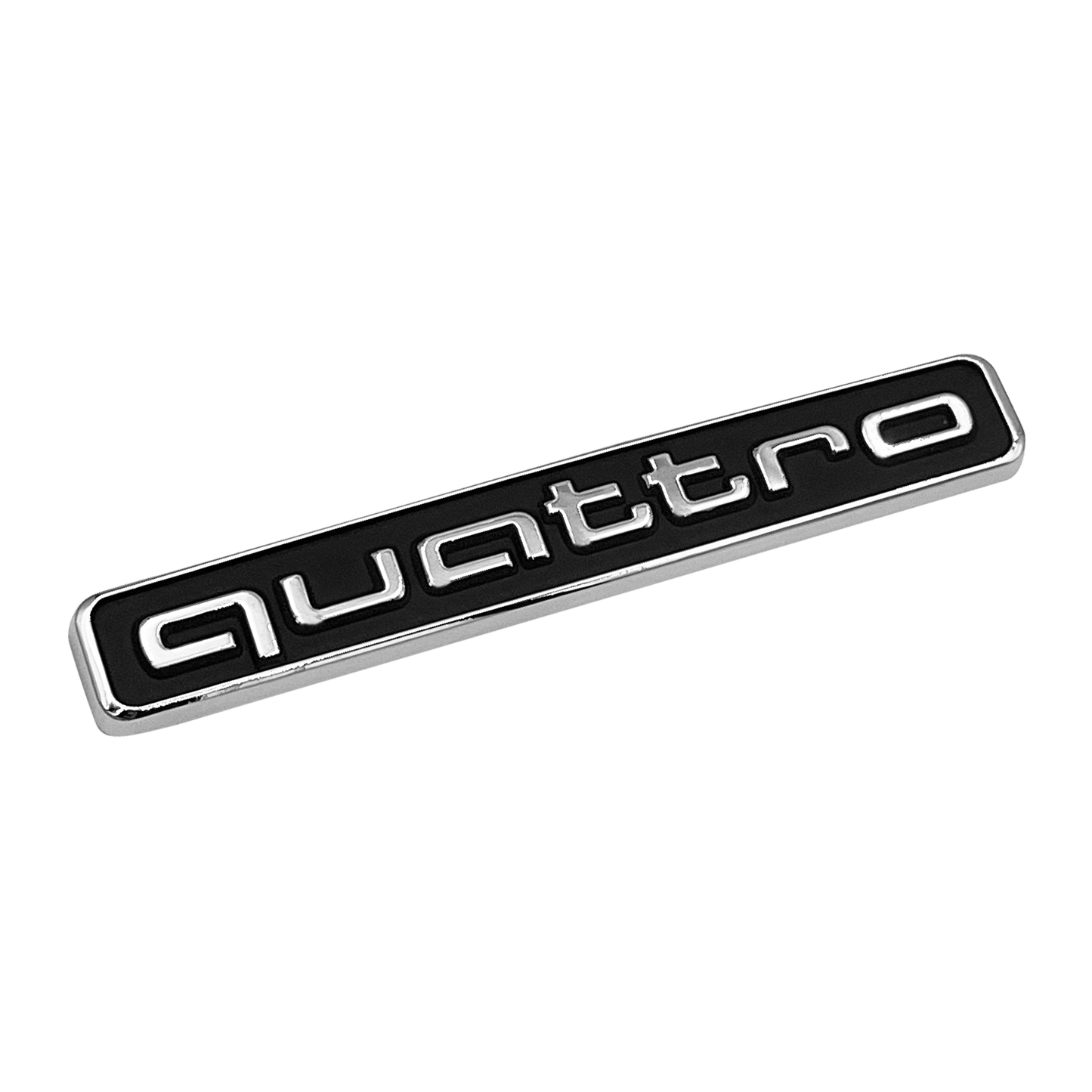 Svart Audi quattro bakre emblem